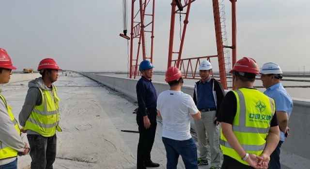 省廳執(zhí)法局對秦濱高速公路進(jìn)行綜合檢查