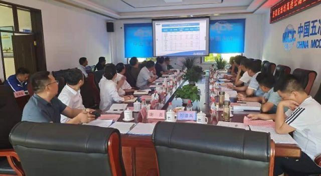 濟濰高速第二駐地辦組織三、四合同召開工地調(diào)度會