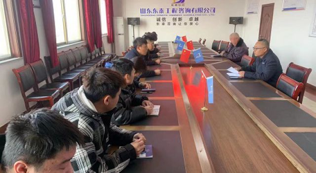 臨臨六駐地辦注重年輕監(jiān)理人員業(yè)務(wù)培訓(xùn)、素質(zhì)提高