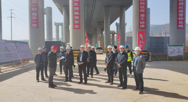 山東省交通運輸廳工程建設事務中心主任張剛到濟菏一標進行督導檢查