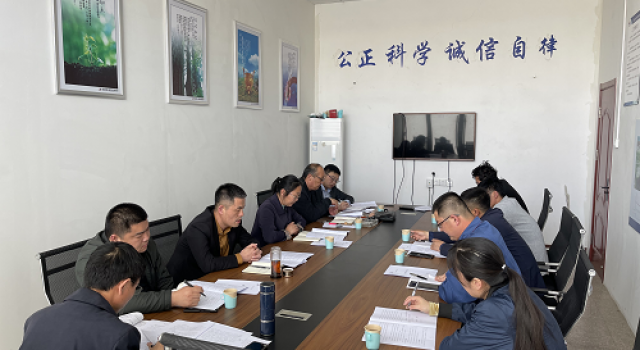 南沿海公路日鋼段高架工程三月份月度總結(jié)會(huì)順利召開(kāi)