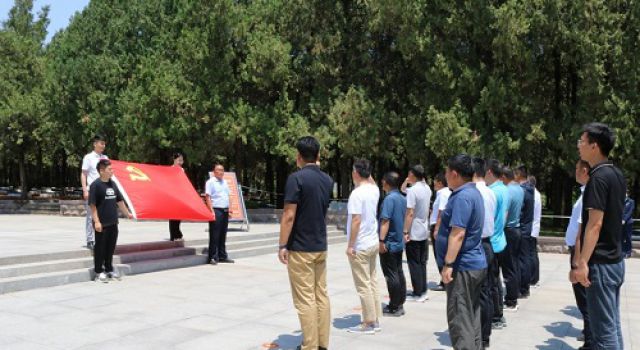 省廳工程建設(shè)事務(wù)中心在臨臨八標(biāo)組織黨建共建活動(dòng)