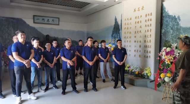 濟濰、經(jīng)十路項目開展“情系馬鞍山 ，重走抗戰(zhàn)路”主題黨日活動