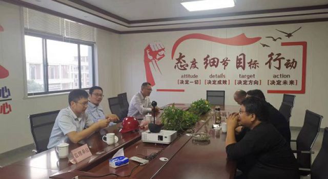 濟(jì)商高速濟(jì)寧段項(xiàng)目公司組織觀摩JSSG1合同段鋼箱梁專業(yè)分包廠家