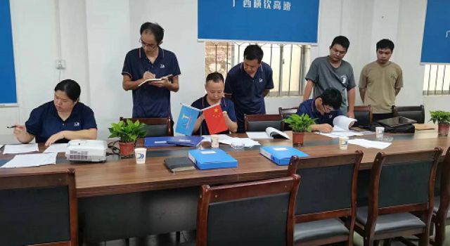總公司中心試驗室對廣西橫欽高速JL4總監(jiān)辦工地試驗室進行內(nèi)審檢查