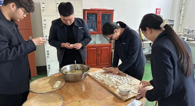 沂南縣交通工程總監(jiān)處慶祝立冬：包餃子、話傳統(tǒng)、增凝聚