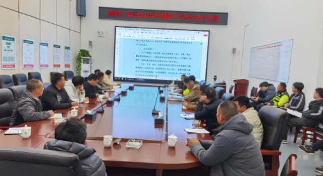 濟(jì)廣高速公路濟(jì)南至菏澤段改擴(kuò)建工程項目中央分隔帶鋪砌首件施工