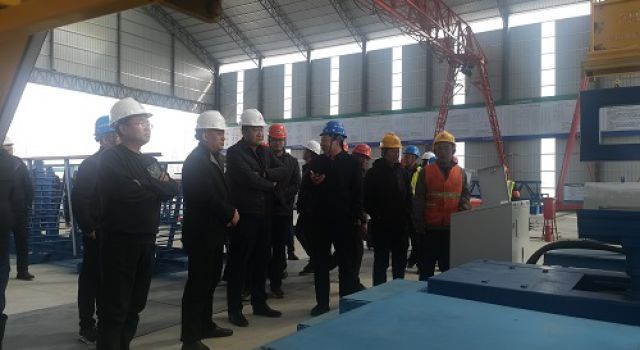 山東省交通運輸廳工程建設(shè)事務(wù)中心對董梁高速沈海高速至新泰段工程進(jìn)行督導(dǎo)檢查