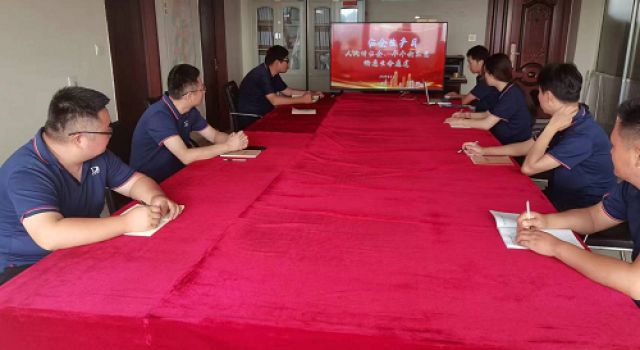 人人講安全、個(gè)個(gè)會(huì)應(yīng)急---暢通生命通道----東泰咨詢莒縣監(jiān)理處組織安全生產(chǎn)月活動(dòng)
