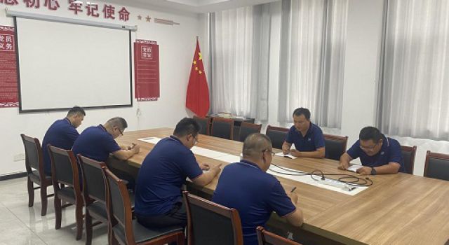 聚焦規(guī)程更新 提升專業(yè)素養(yǎng)----董梁高速第一總監(jiān)辦工地試驗(yàn)室開(kāi)展新規(guī)程宣貫活動(dòng)