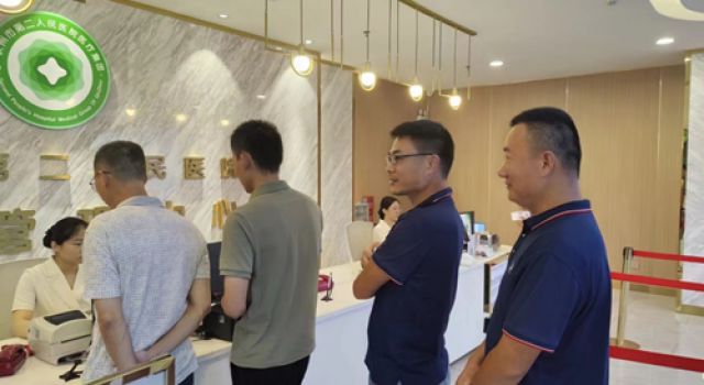 關心職工健康、體檢溫暖人心——東泰咨詢欽州北過境公路項目總監(jiān)辦組織員工2024年健康體檢